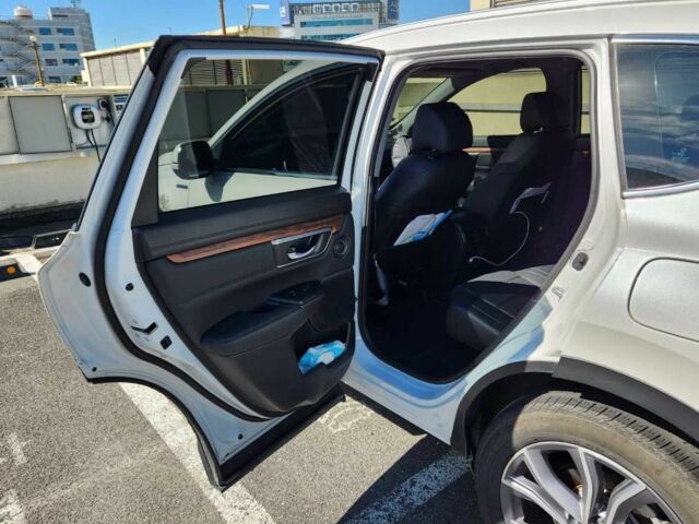 Белый Хонда СРВ, объемом двигателя 2 л и пробегом 83 тыс. км за 25988 $, фото 5 на Automoto.ua