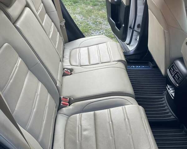 Белый Хонда СРВ, объемом двигателя 1.99 л и пробегом 62 тыс. км за 32000 $, фото 26 на Automoto.ua