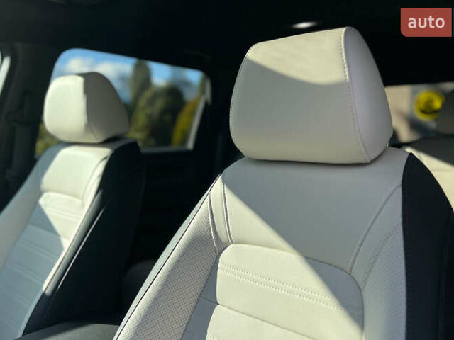 Белый Хонда СРВ, объемом двигателя 1.99 л и пробегом 7 тыс. км за 31750 $, фото 10 на Automoto.ua