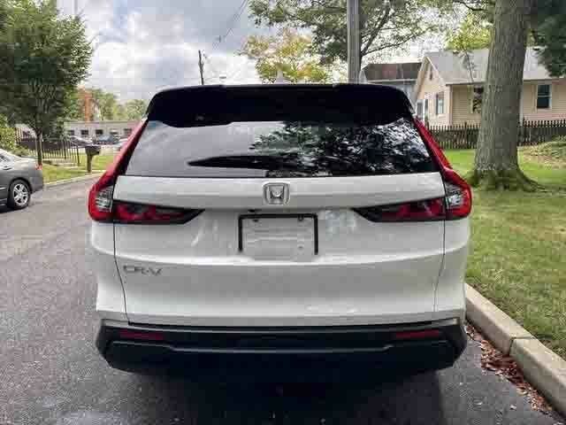 Белый Хонда СРВ, объемом двигателя 1.5 л и пробегом 18 тыс. км за 14500 $, фото 5 на Automoto.ua