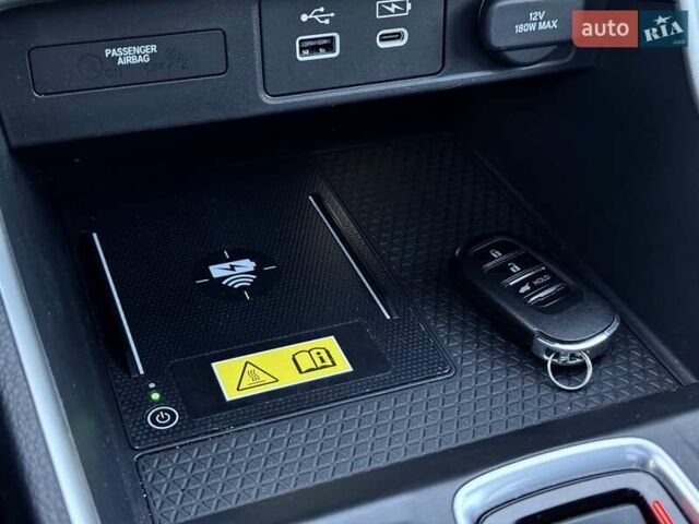 Хонда СРВ 2023 в Днепре (Днепропетровске) на Automoto.ua Белый Хонда СРВ, объемом двигателя 1.99 л и пробегом 33 тыс. км за 43700 $, фото 15 на Automoto.ua