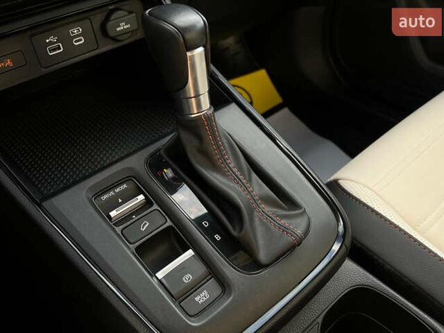 Белый Хонда СРВ, объемом двигателя 1.99 л и пробегом 7 тыс. км за 31750 $, фото 19 на Automoto.ua