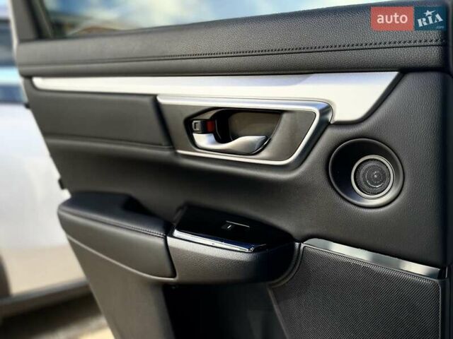 Белый Хонда СРВ, объемом двигателя 1.99 л и пробегом 49 тыс. км за 37336 $, фото 22 на Automoto.ua