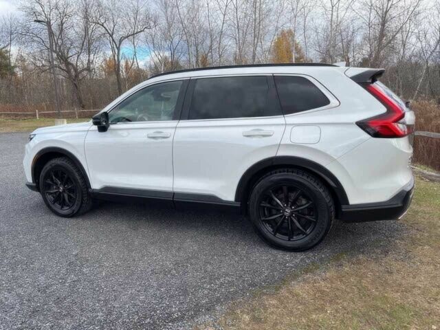 Белый Хонда СРВ, объемом двигателя 2 л и пробегом 26 тыс. км за 21000 $, фото 6 на Automoto.ua