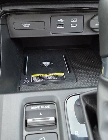 Білий Хонда СРВ, об'ємом двигуна 1.99 л та пробігом 4 тис. км за 46500 $, фото 18 на Automoto.ua