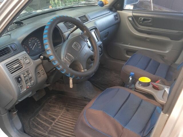 Бежевый Хонда СРВ, объемом двигателя 2 л и пробегом 240 тыс. км за 5800 $, фото 2 на Automoto.ua