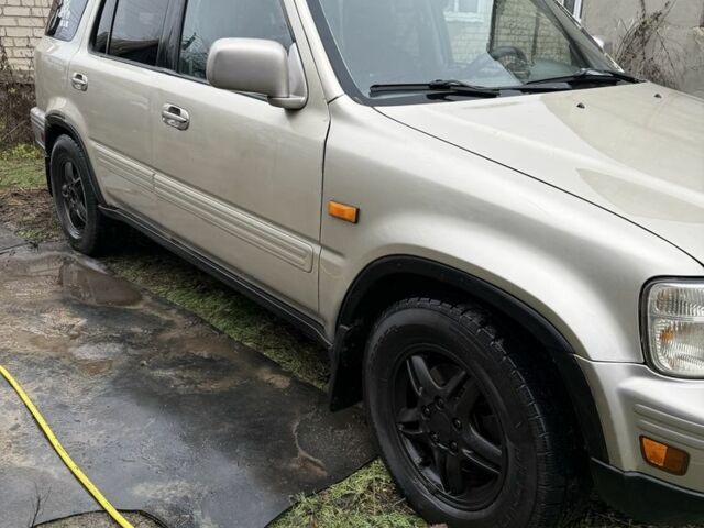 Бежевый Хонда СРВ, объемом двигателя 2 л и пробегом 265 тыс. км за 2950 $, фото 1 на Automoto.ua