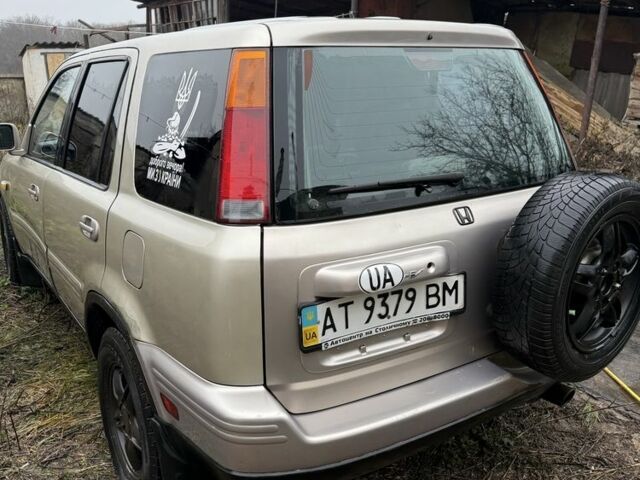 Бежевый Хонда СРВ, объемом двигателя 2 л и пробегом 265 тыс. км за 2950 $, фото 4 на Automoto.ua