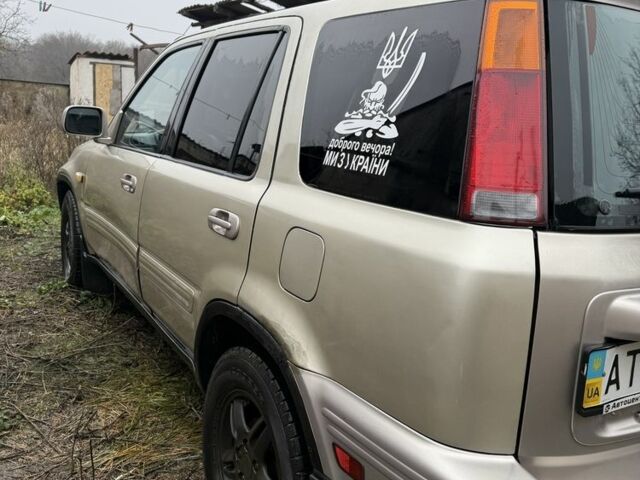 Бежевый Хонда СРВ, объемом двигателя 2 л и пробегом 265 тыс. км за 2950 $, фото 5 на Automoto.ua