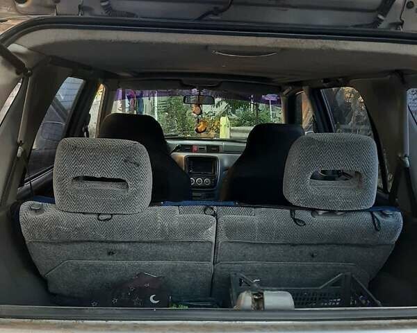 Бежевый Хонда СРВ, объемом двигателя 2 л и пробегом 240 тыс. км за 5800 $, фото 4 на Automoto.ua