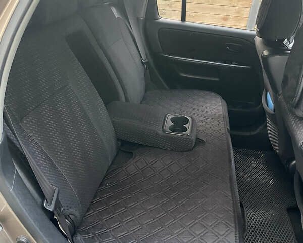 Бежевий Хонда СРВ, об'ємом двигуна 2 л та пробігом 209 тис. км за 6000 $, фото 36 на Automoto.ua