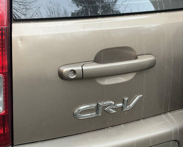 Бежевий Хонда СРВ, об'ємом двигуна 2 л та пробігом 209 тис. км за 6000 $, фото 13 на Automoto.ua