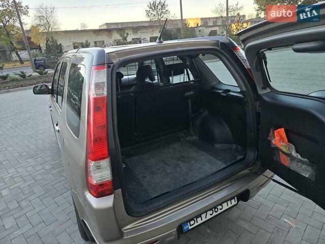 Бежевый Хонда СРВ, объемом двигателя 2.2 л и пробегом 430 тыс. км за 7600 $, фото 8 на Automoto.ua