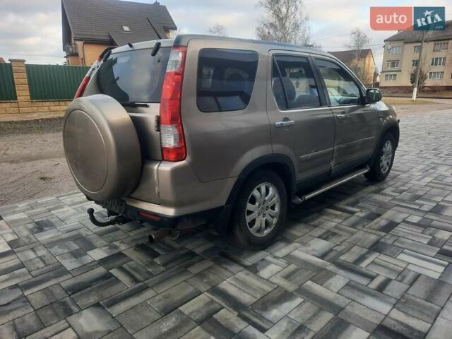 Бежевый Хонда СРВ, объемом двигателя 2 л и пробегом 351 тыс. км за 4100 $, фото 5 на Automoto.ua