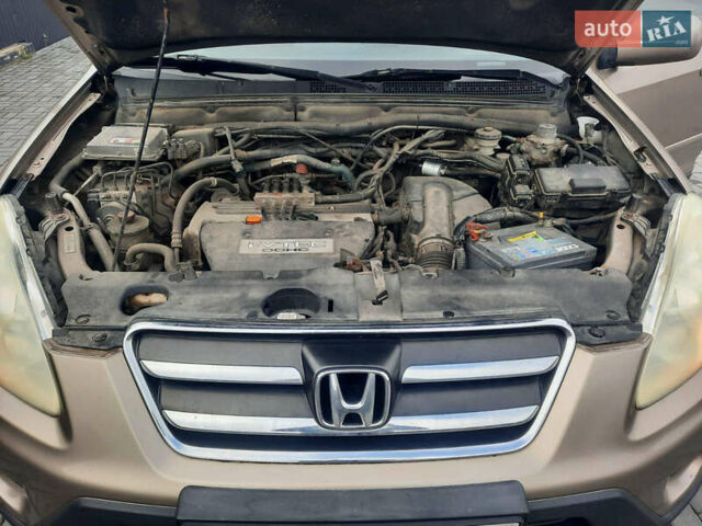 Бежевий Хонда СРВ, об'ємом двигуна 2 л та пробігом 360 тис. км за 4100 $, фото 8 на Automoto.ua