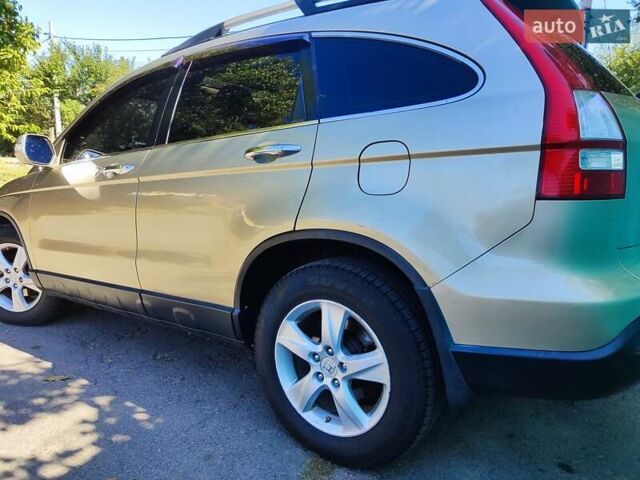 Бежевый Хонда СРВ, объемом двигателя 2.35 л и пробегом 363 тыс. км за 9900 $, фото 1 на Automoto.ua