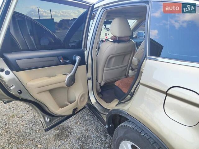 Бежевый Хонда СРВ, объемом двигателя 2.35 л и пробегом 363 тыс. км за 9900 $, фото 12 на Automoto.ua