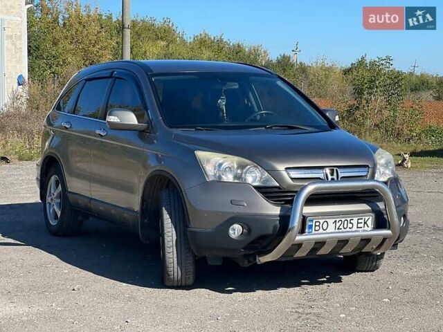 Бежевый Хонда СРВ, объемом двигателя 2 л и пробегом 288 тыс. км за 9500 $, фото 2 на Automoto.ua