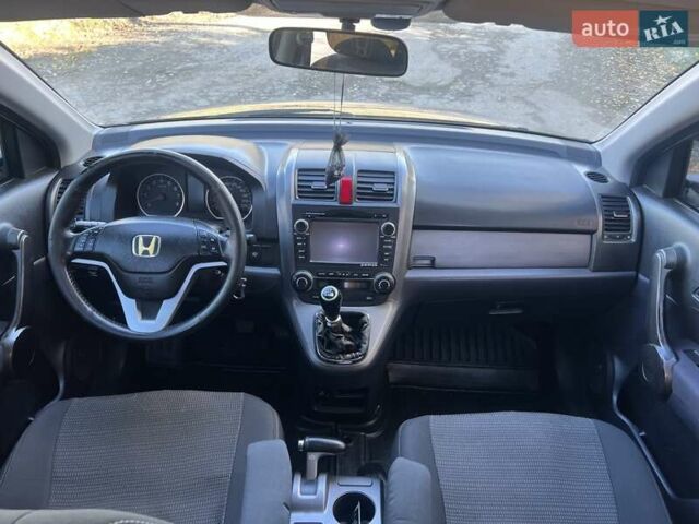 Бежевий Хонда СРВ, об'ємом двигуна 2 л та пробігом 289 тис. км за 8400 $, фото 9 на Automoto.ua