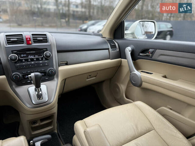 Бежевий Хонда СРВ, об'ємом двигуна 2 л та пробігом 247 тис. км за 12499 $, фото 8 на Automoto.ua