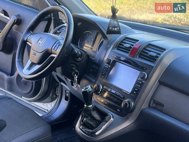 Бежевий Хонда СРВ, об'ємом двигуна 2 л та пробігом 289 тис. км за 8400 $, фото 10 на Automoto.ua