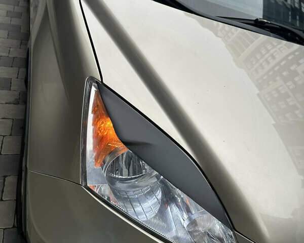 Бежевий Хонда СРВ, об'ємом двигуна 2.35 л та пробігом 248 тис. км за 9000 $, фото 34 на Automoto.ua