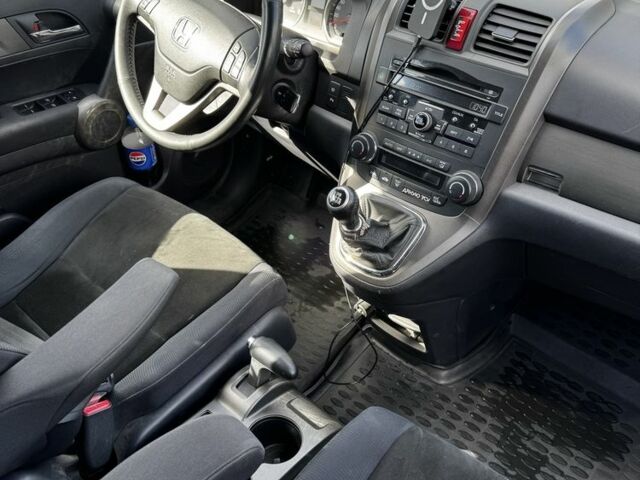 Бежевый Хонда СРВ, объемом двигателя 2 л и пробегом 132 тыс. км за 6300 $, фото 7 на Automoto.ua