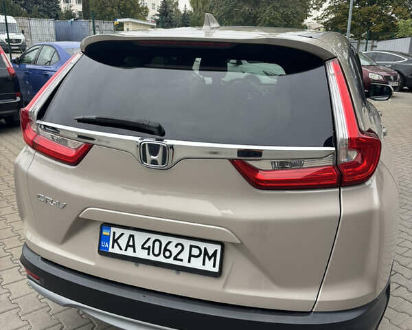 Хонда СРВ 2017 в Киеве на Automoto.ua Бежевый Хонда СРВ, объемом двигателя 1.5 л и пробегом 113 тыс. км за 19800 $, фото 14 на Automoto.ua