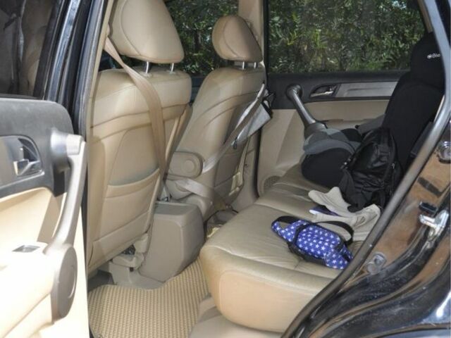 Хонда СРВ 2008 в Кропивницком (Кировограде) на Automoto.ua Черный Хонда СРВ, объемом двигателя 2.4 л и пробегом 162 тыс. км за 10000 $, фото 5 на Automoto.ua