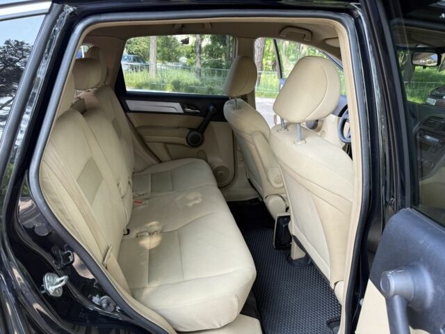 Черный Хонда СРВ, объемом двигателя 2.4 л и пробегом 300 тыс. км за 4107 $, фото 5 на Automoto.ua