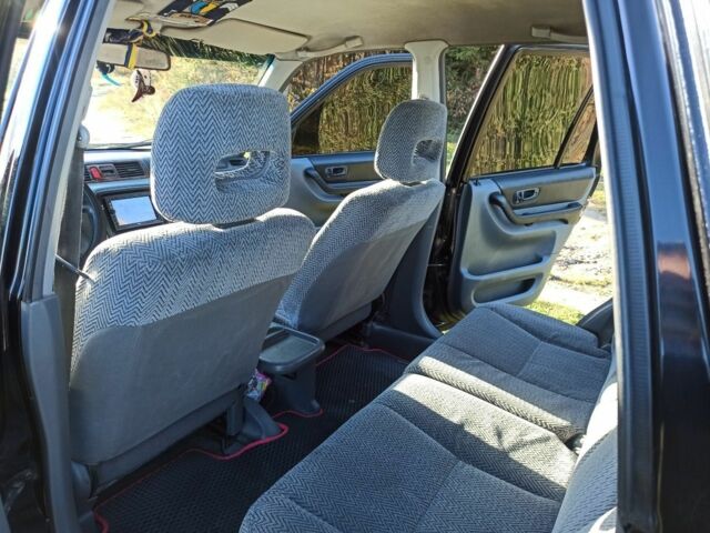 Черный Хонда СРВ, объемом двигателя 2 л и пробегом 278 тыс. км за 6000 $, фото 3 на Automoto.ua