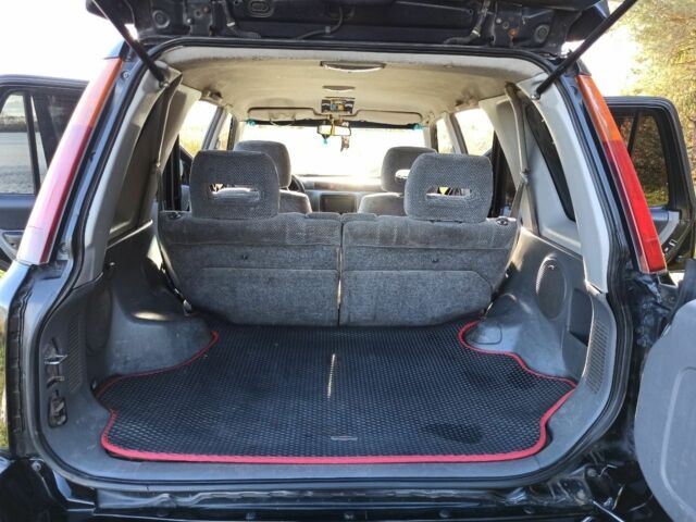 Черный Хонда СРВ, объемом двигателя 2 л и пробегом 278 тыс. км за 6000 $, фото 1 на Automoto.ua