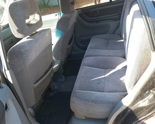 Чорний Хонда СРВ, об'ємом двигуна 2 л та пробігом 445 тис. км за 3350 $, фото 19 на Automoto.ua