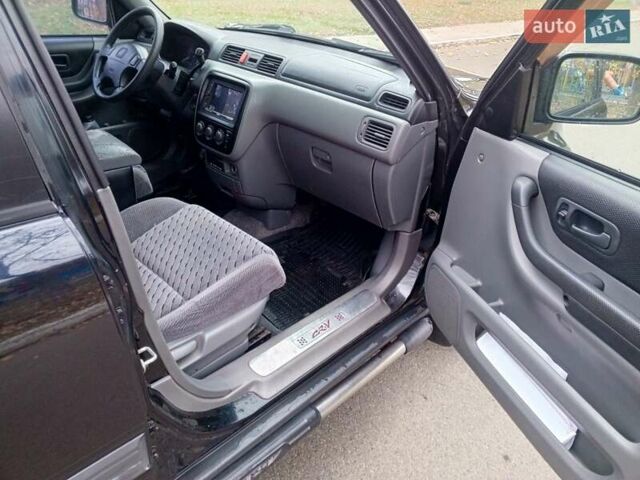 Чорний Хонда СРВ, об'ємом двигуна 1.97 л та пробігом 365 тис. км за 5800 $, фото 9 на Automoto.ua