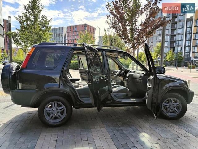 Черный Хонда СРВ, объемом двигателя 2 л и пробегом 277 тыс. км за 3990 $, фото 23 на Automoto.ua