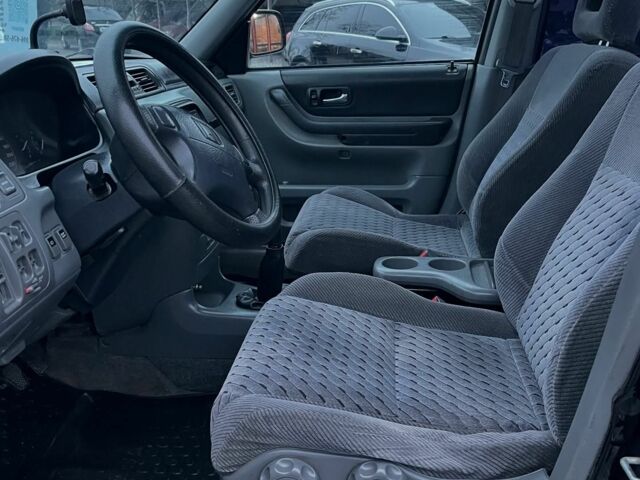 Черный Хонда СРВ, объемом двигателя 0 л и пробегом 450 тыс. км за 4499 $, фото 5 на Automoto.ua