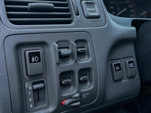 Черный Хонда СРВ, объемом двигателя 0 л и пробегом 450 тыс. км за 4499 $, фото 9 на Automoto.ua