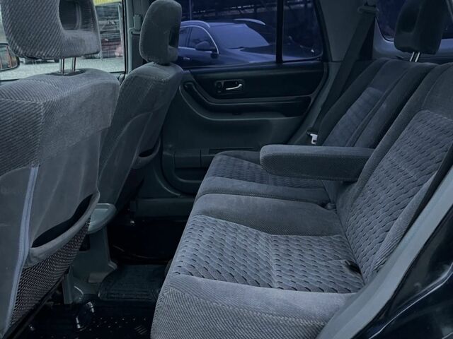 Черный Хонда СРВ, объемом двигателя 0 л и пробегом 450 тыс. км за 4499 $, фото 6 на Automoto.ua