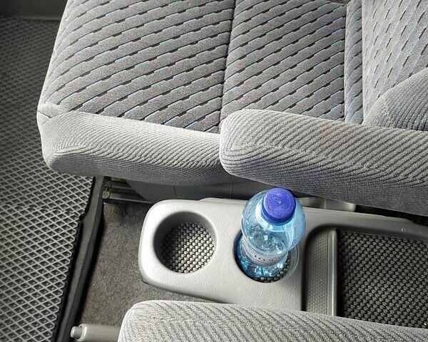 Черный Хонда СРВ, объемом двигателя 2 л и пробегом 402 тыс. км за 5200 $, фото 19 на Automoto.ua