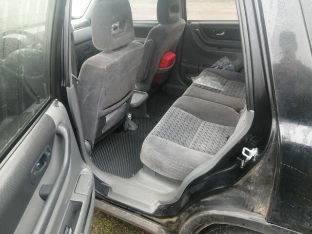 Черный Хонда СРВ, объемом двигателя 2 л и пробегом 270 тыс. км за 6000 $, фото 5 на Automoto.ua