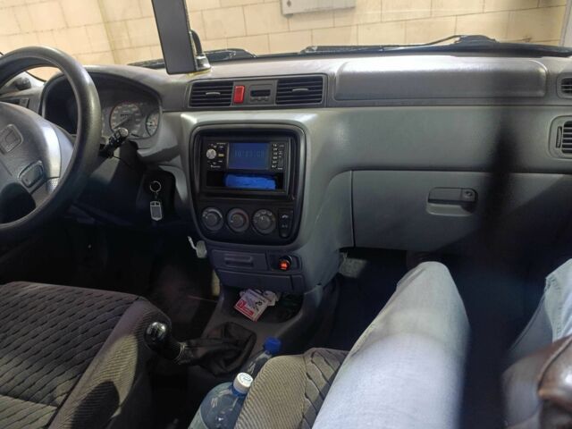 Хонда СРВ 2000 в Кривом Роге на Automoto.ua Черный Хонда СРВ, объемом двигателя 2 л и пробегом 3 тыс. км за 4500 $, фото 2 на Automoto.ua