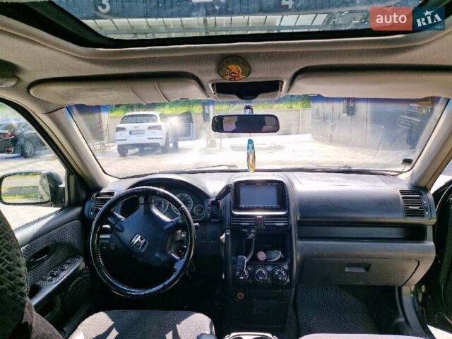Чорний Хонда СРВ, об'ємом двигуна 2 л та пробігом 268 тис. км за 6500 $, фото 5 на Automoto.ua