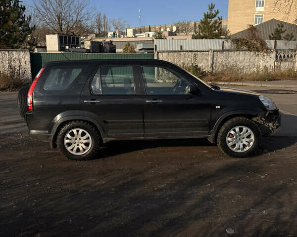 Черный Хонда СРВ, объемом двигателя 2.2 л и пробегом 251 тыс. км за 3000 $, фото 3 на Automoto.ua