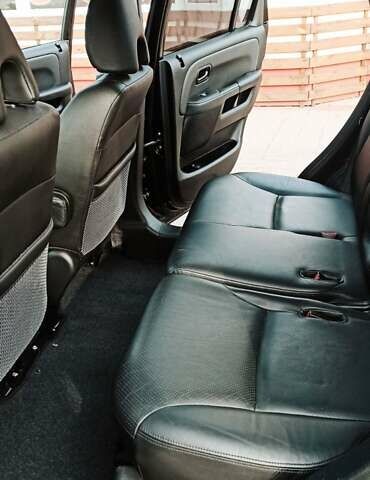 Черный Хонда СРВ, объемом двигателя 2 л и пробегом 186 тыс. км за 10000 $, фото 17 на Automoto.ua