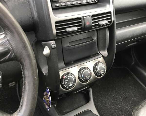 Черный Хонда СРВ, объемом двигателя 2.2 л и пробегом 280 тыс. км за 3700 $, фото 16 на Automoto.ua