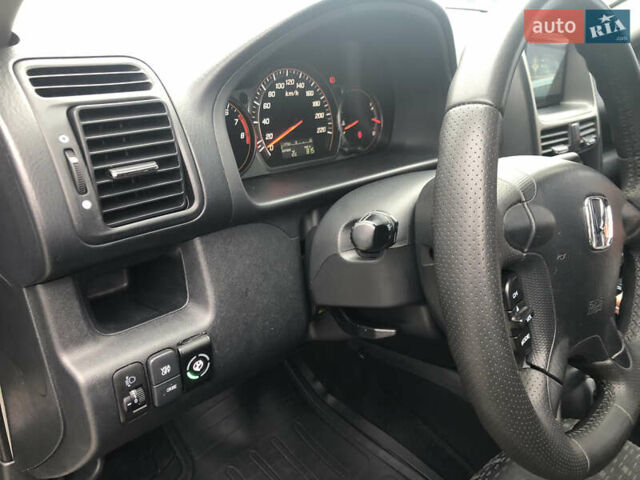 Чорний Хонда СРВ, об'ємом двигуна 2 л та пробігом 97 тис. км за 11200 $, фото 72 на Automoto.ua