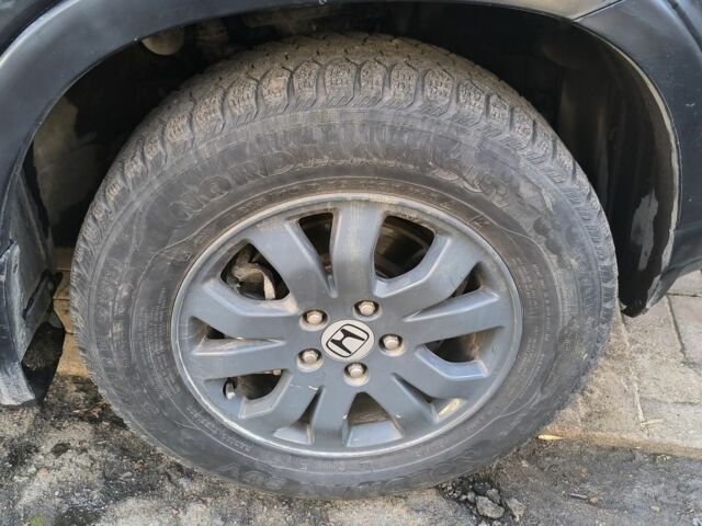 Чорний Хонда СРВ, об'ємом двигуна 2 л та пробігом 281 тис. км за 4500 $, фото 9 на Automoto.ua