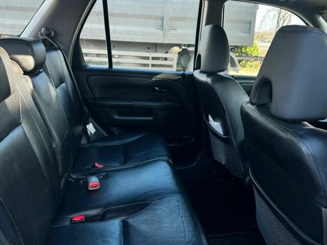 Черный Хонда СРВ, объемом двигателя 2.2 л и пробегом 365 тыс. км за 4200 $, фото 7 на Automoto.ua