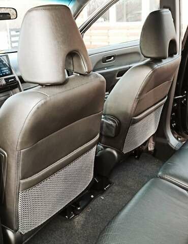 Черный Хонда СРВ, объемом двигателя 2 л и пробегом 186 тыс. км за 10000 $, фото 15 на Automoto.ua