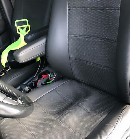 Черный Хонда СРВ, объемом двигателя 2.2 л и пробегом 297 тыс. км за 8999 $, фото 46 на Automoto.ua